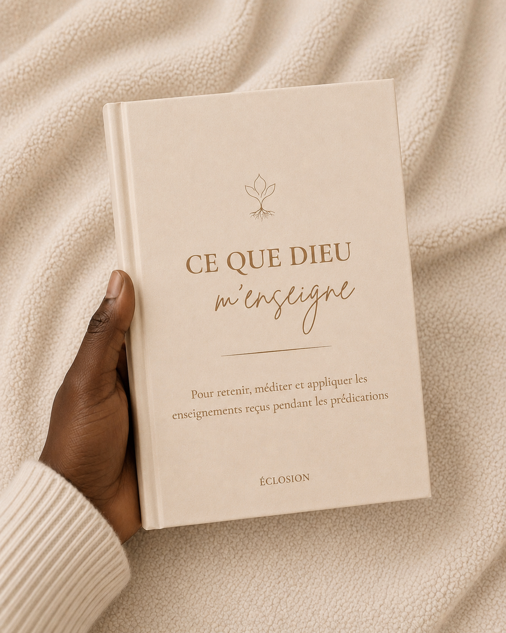 Carnet Ce que Dieu m'enseigne — carnet de notes de prédication, couverture rigide beige, vue de face